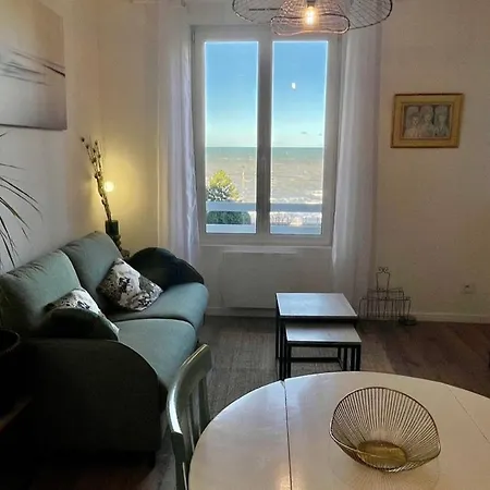 La Belle Etoile Apartment Ault Exterior photo